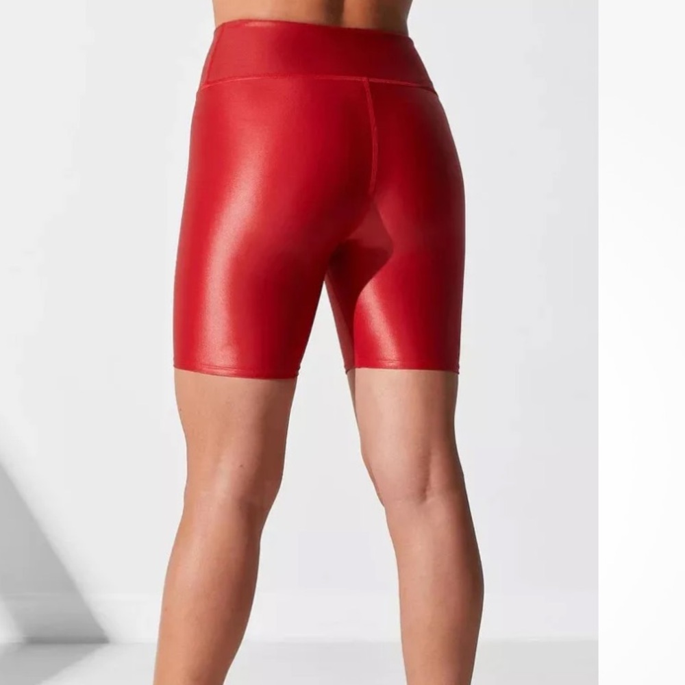 Noli Yoga Cherry Red Liquid Biker Shorts